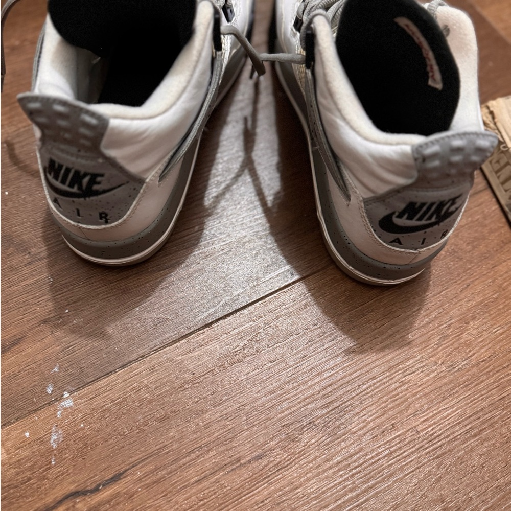 Air Jordan 4 Retro OG BG 2016 Sz. 7Y “White Cement” Sz. 7Y 836016-192 🔥🔥 - Picture 5 of 8